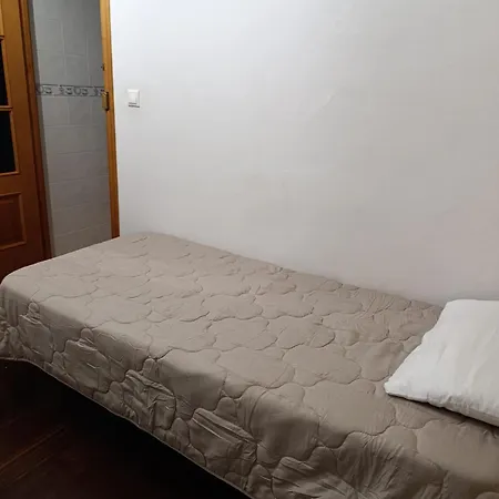 Kilometro99 Vandrerhjem *